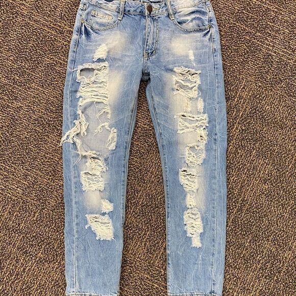 Machine Novelle Mode Low Rise Ripped‎ Capris - Picture 1 of 7